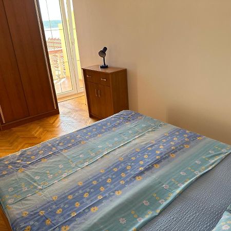 Apartment 4 Persons - Direct By The Sea, 1St Floor Ljubač Kültér fotó