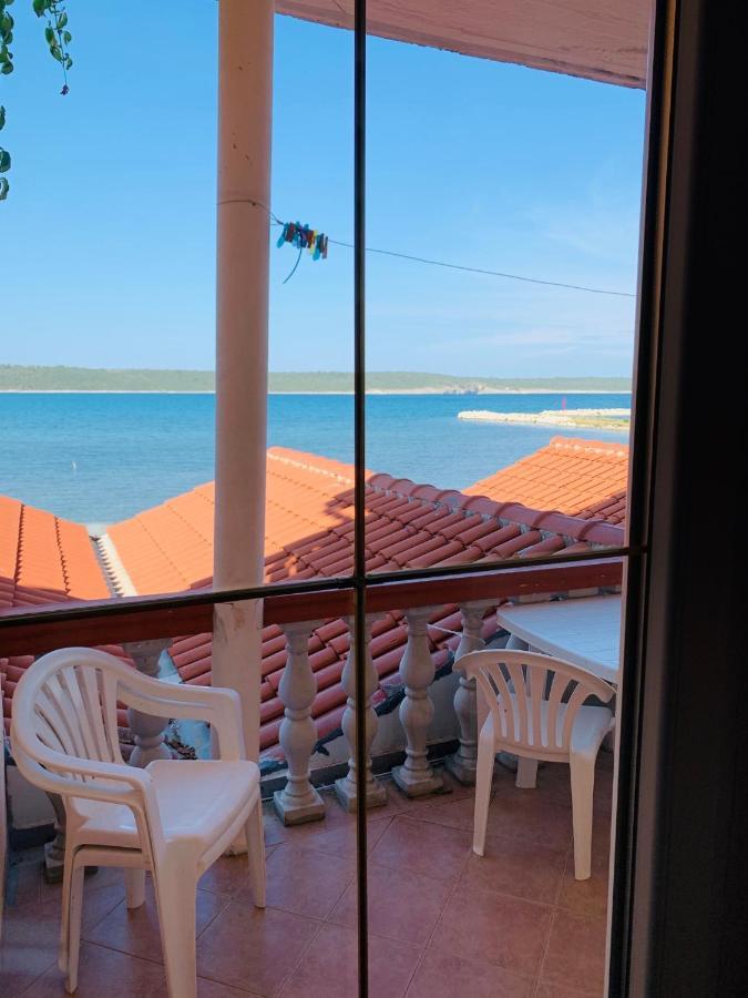 Apartment 4 Persons - Direct By The Sea, 1St Floor Ljubač Kültér fotó