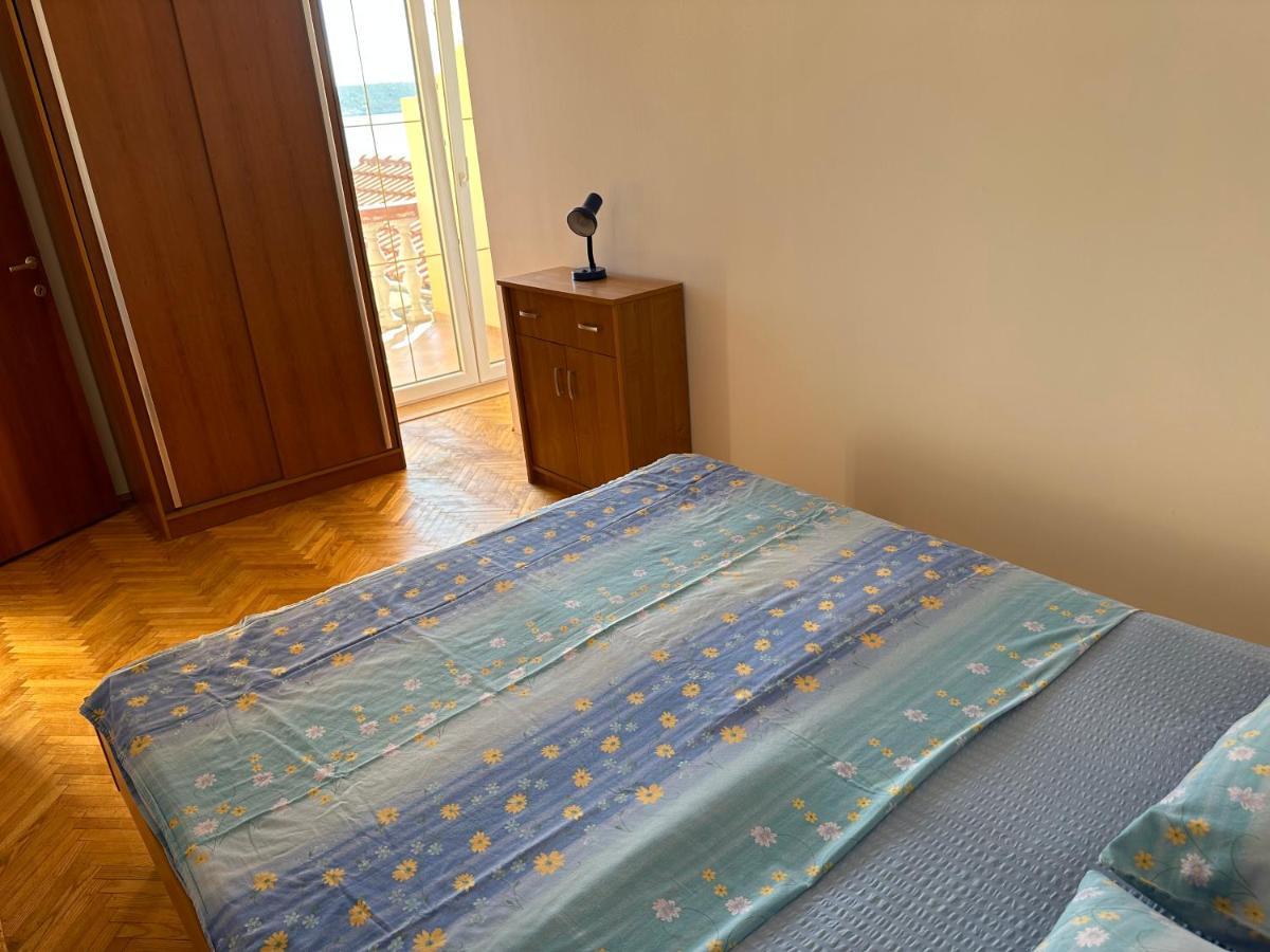 Apartment 4 Persons - Direct By The Sea, 1St Floor Ljubač Kültér fotó