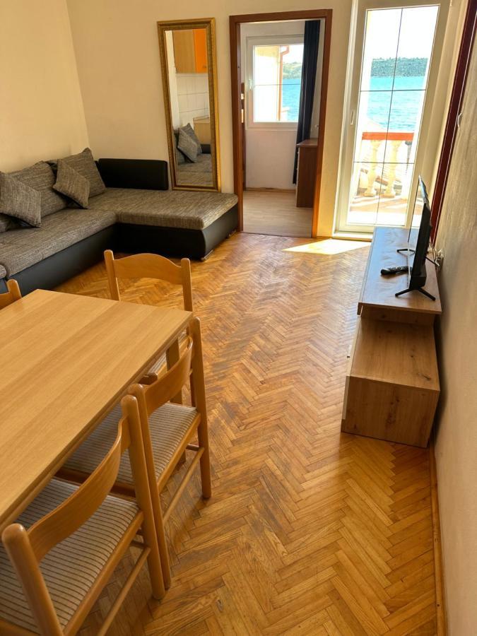 Apartment 4 Persons - Direct By The Sea, 1St Floor Ljubač Kültér fotó